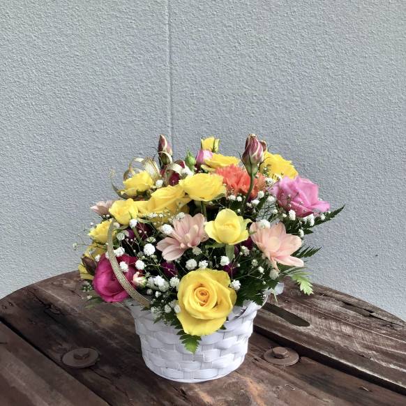 ゴールドリボンのアレンジメント